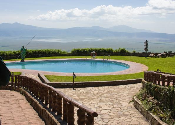 Ngorongoro-3562.jpg - Sopa Lodge pool